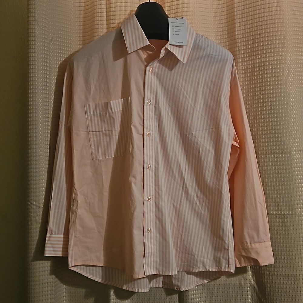 ZESICA MAN BUTTON UP SHIRT L PINK &WHITE